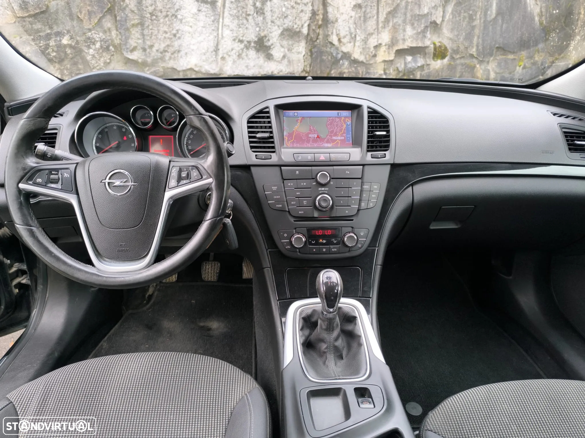 Opel Insignia 1.6 T Cosmo - 11