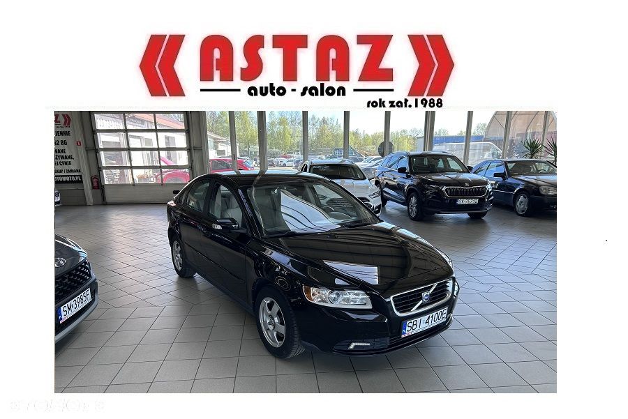 Volvo S40 1.6 Momentum - 1