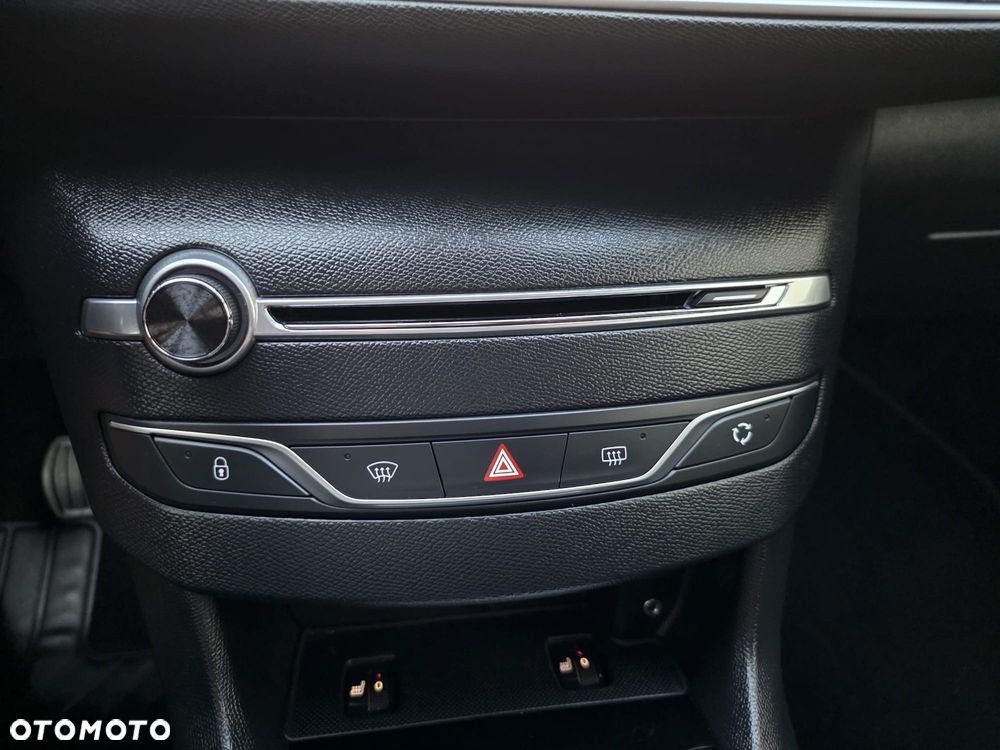 Peugeot 308 BlueHDi 120 Stop & Start Active - 23