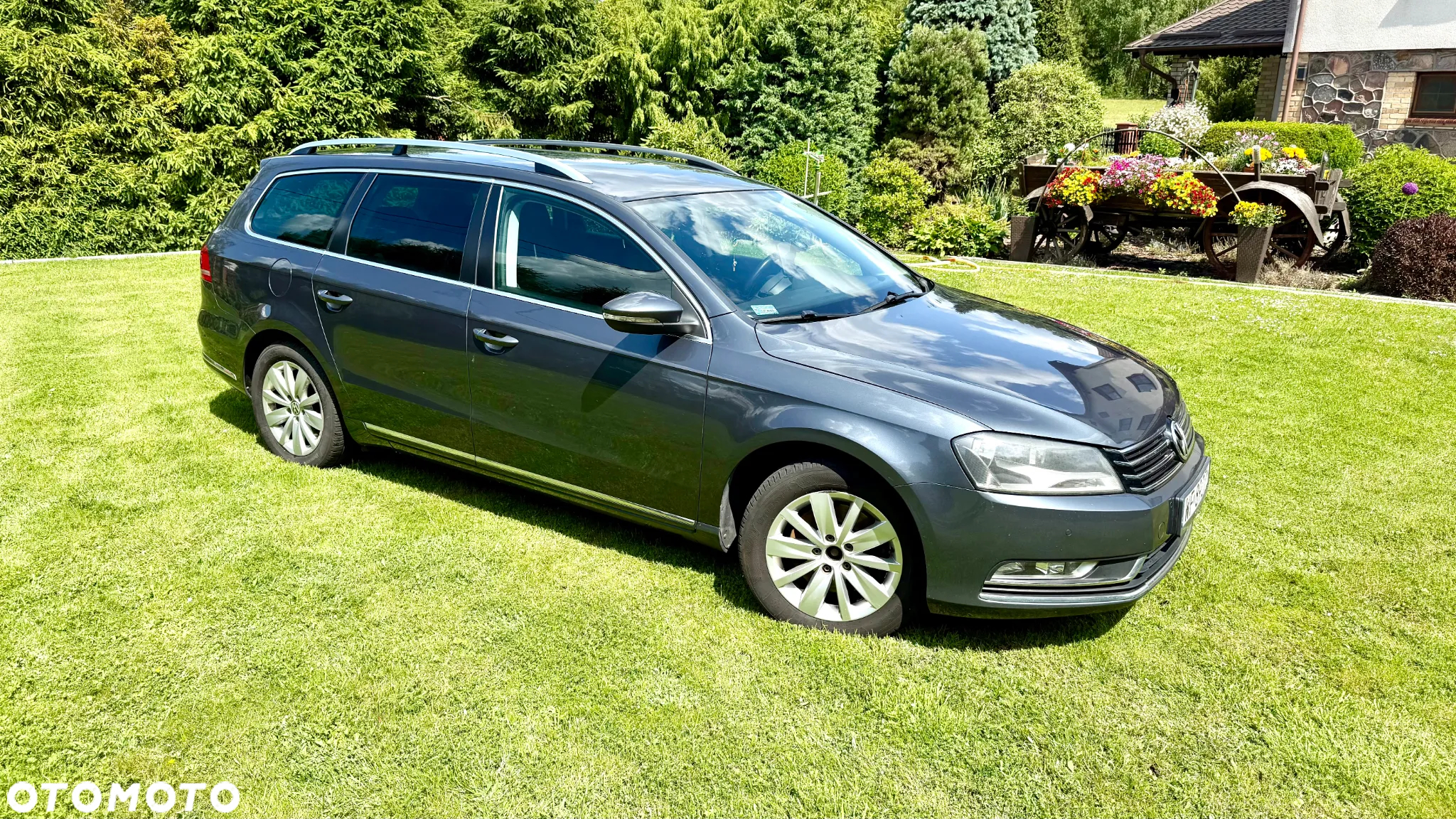 Volkswagen Passat 1.6 TDI DPF BlueMot Comfortline - 4
