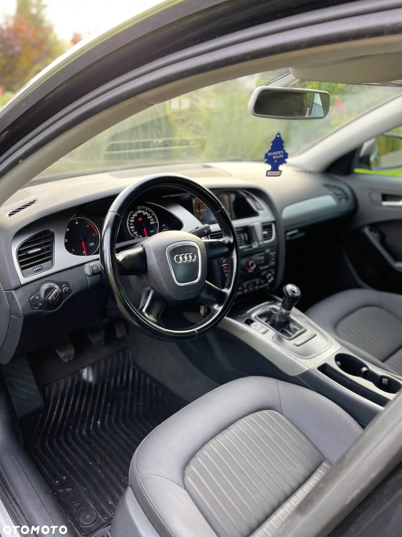Audi A4 Limousine 2.0 TDI - 6