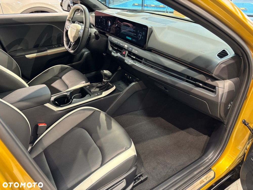 Kia K4 - 18