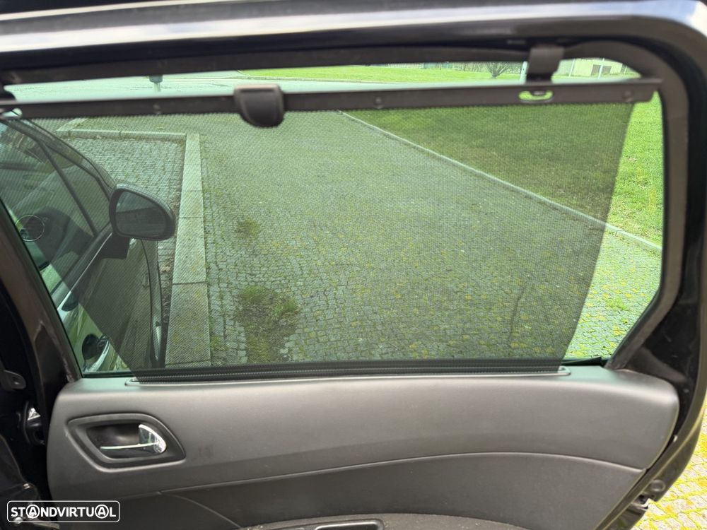 Peugeot 308 SW 1.6 HDi Sport CVM6 - 23