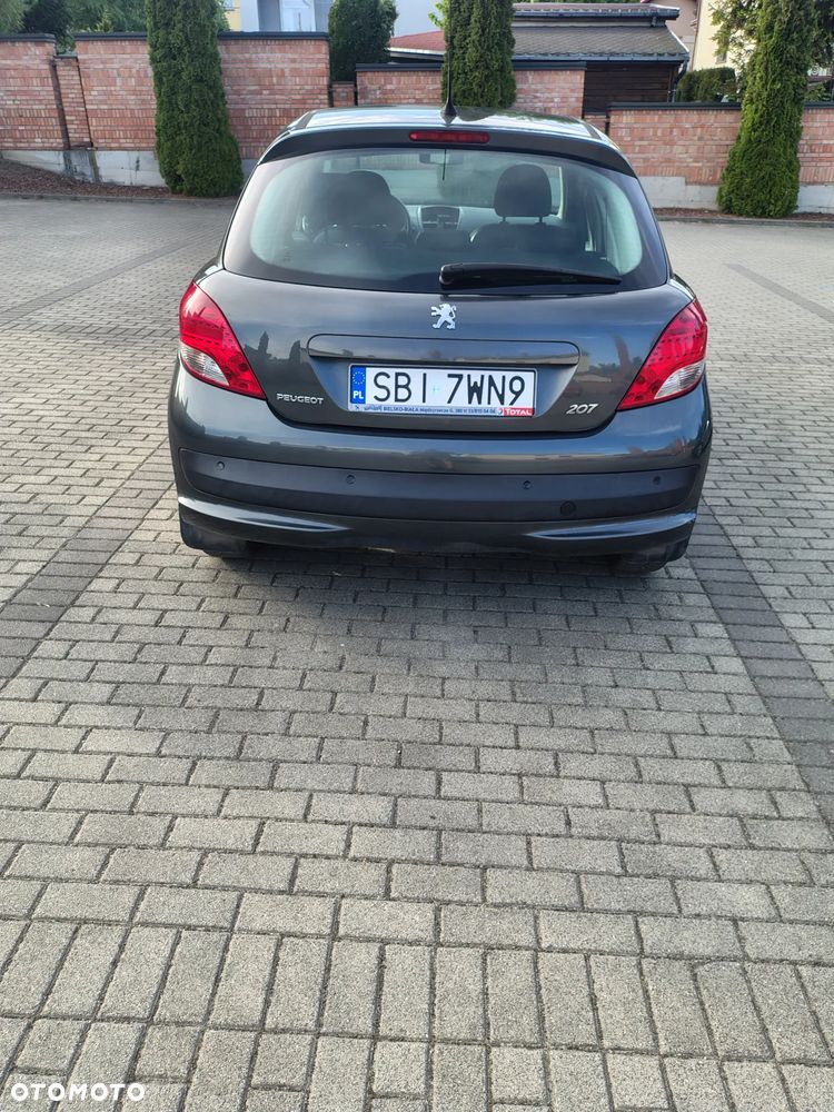 Peugeot 207 1.4 Presence - 1
