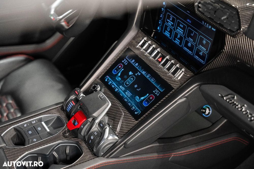 Lamborghini URUS - 18