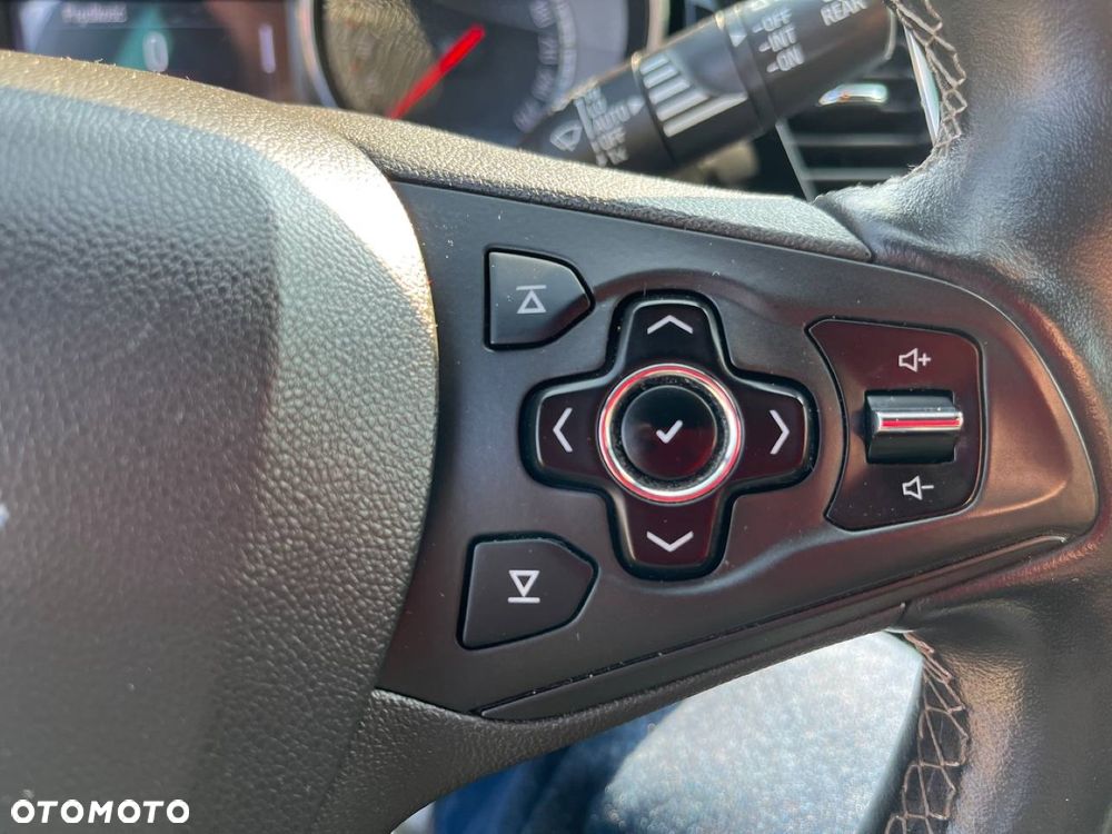 Opel Astra 1.4 Turbo Start/Stop Dynamic - 19