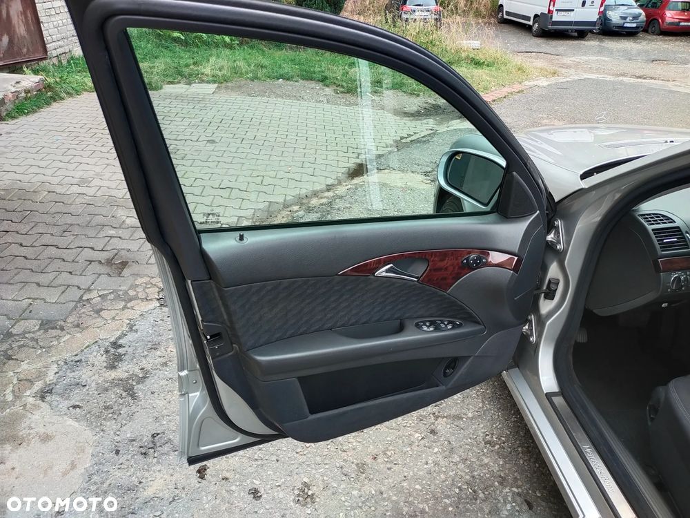 Mercedes-Benz Klasa E 220 CDI Automatik Classic - 8