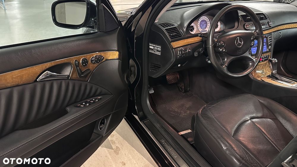 Mercedes-Benz Klasa E 350 4Matic Automatik Avantgarde - 29