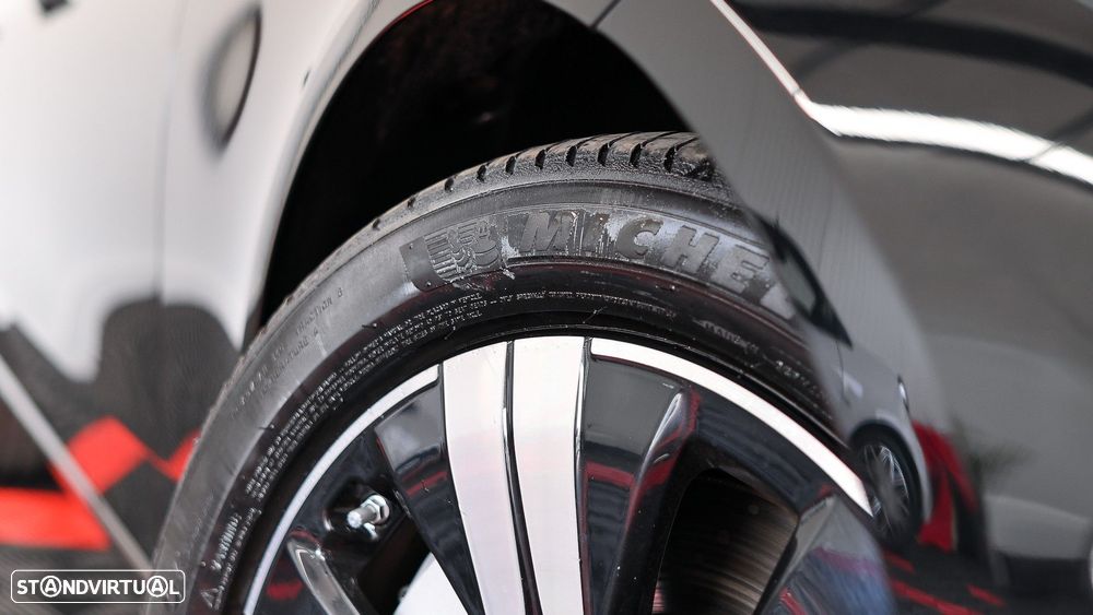 Mercedes-Benz C 300 e T 9G-TRONIC Avantgarde Advanced - 10