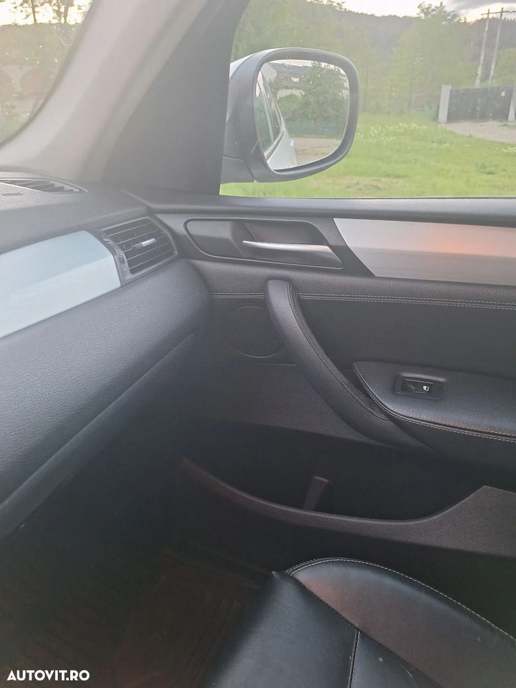 BMW X3 xDrive20d Aut. - 12