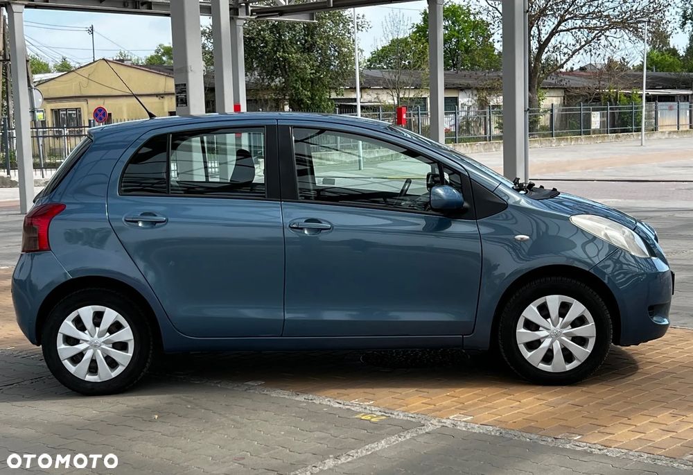 Toyota Yaris 1.3 Sol Premium MM - 5