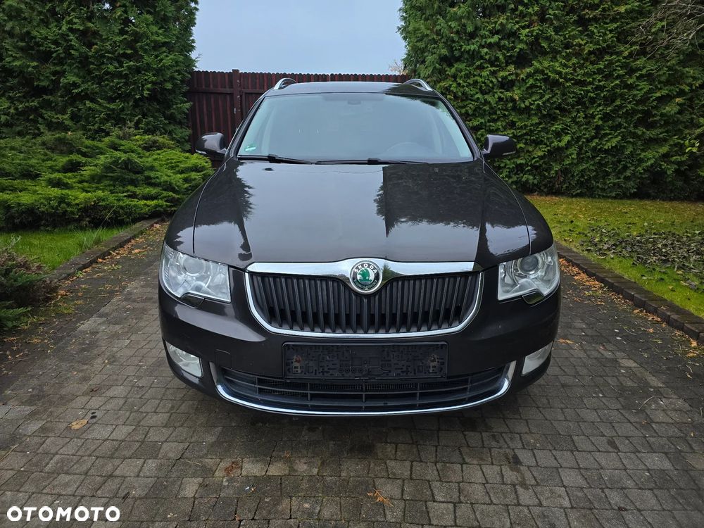 Skoda Superb 2.0 TDI DSG Exclusive - 13