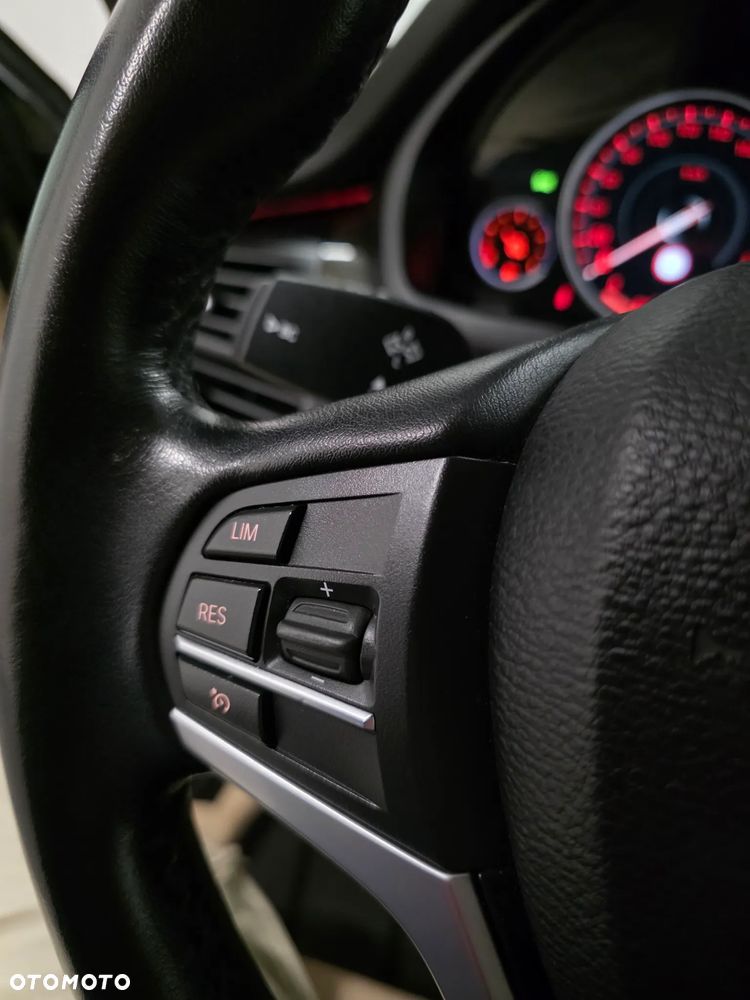 BMW X5 xDrive25d sport - 22