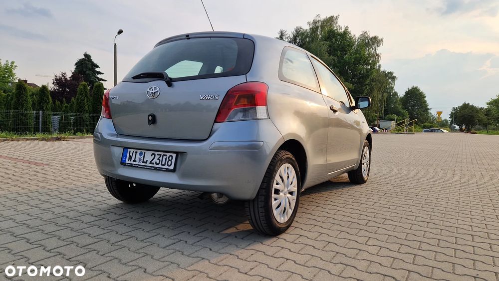 Toyota Yaris 1.0 VVT-i Cool - 7
