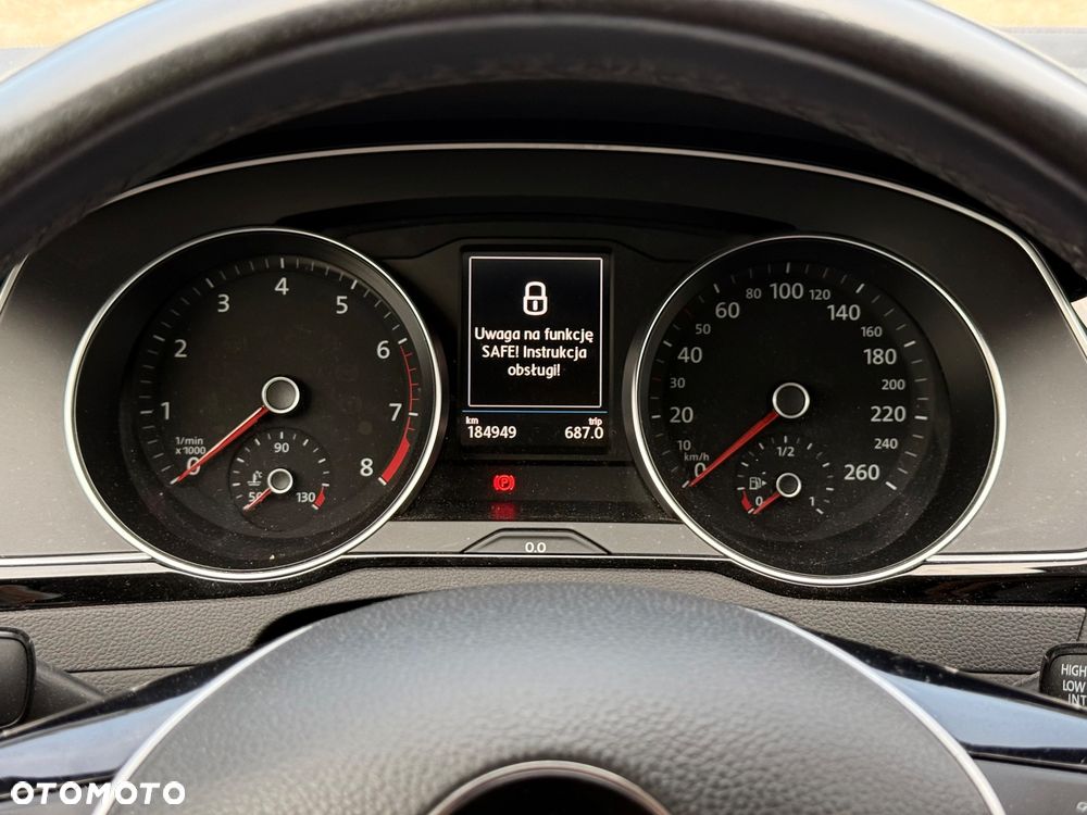 Volkswagen Passat 1.8 TSI BMT Comfortline - 14