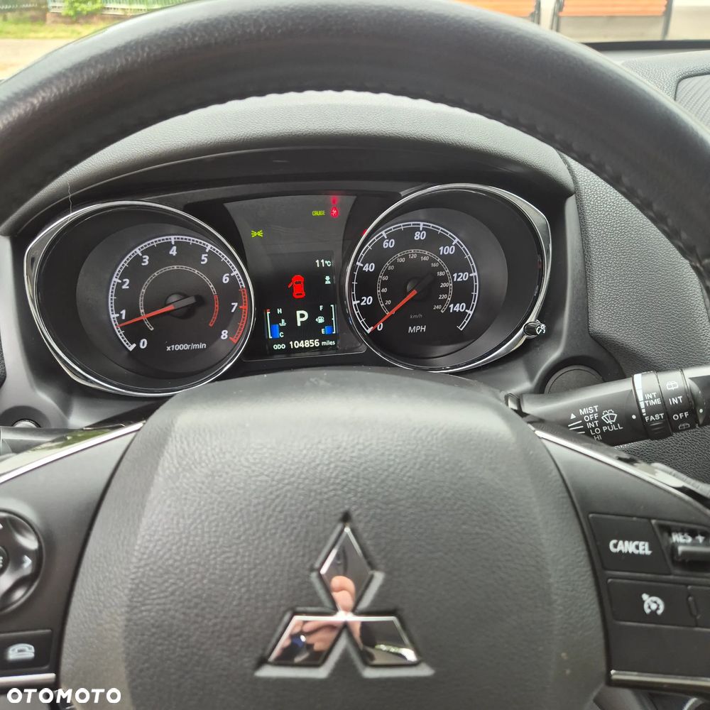 Mitsubishi ASX - 19