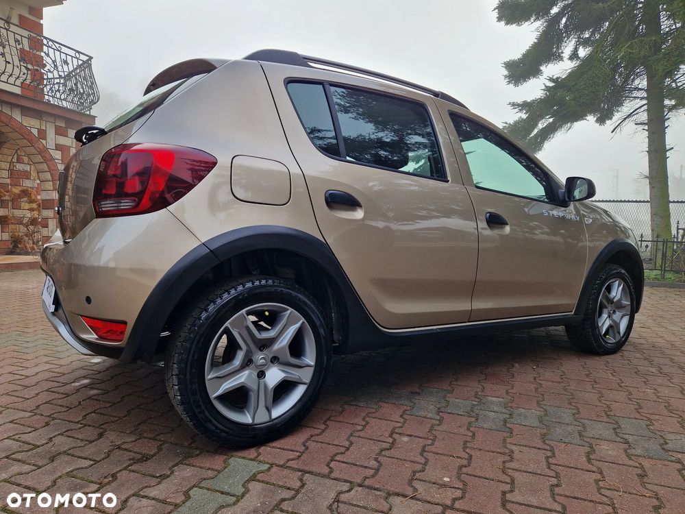 Dacia Sandero Stepway 1.0 TCe Laureate S&S - 9