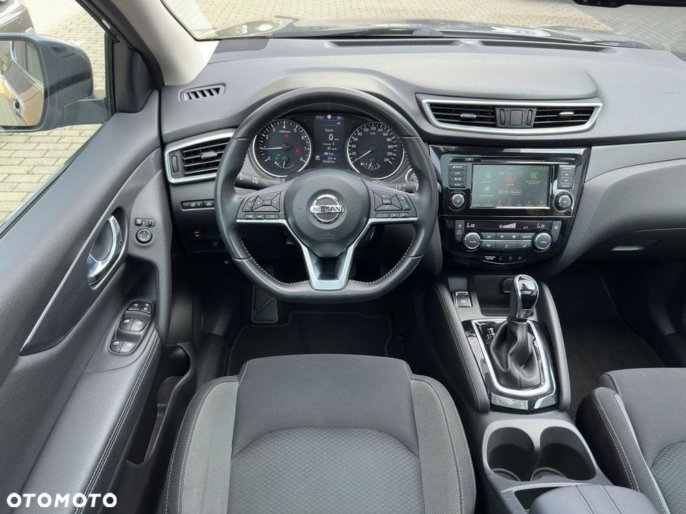 Nissan Qashqai 1.3 DIG-T DCT N-CONNECTA - 11