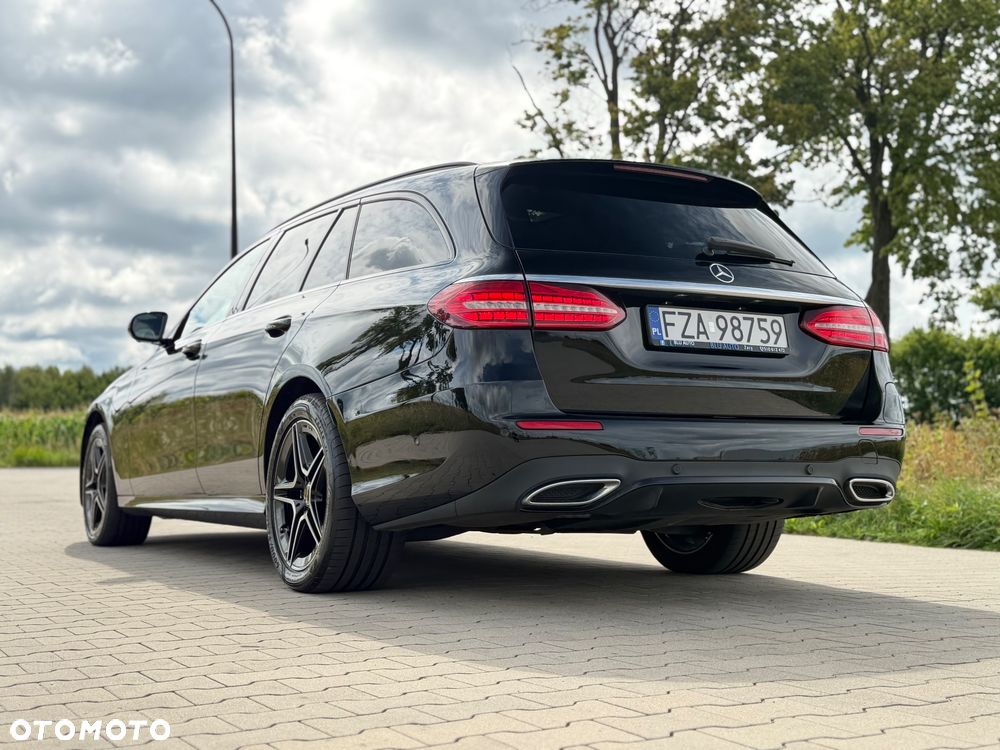 Mercedes-Benz Klasa E 300 de 4Matic 9G-TRONIC AMG Line - 13