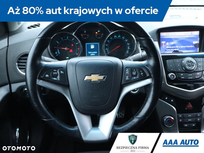 Chevrolet Cruze - 22