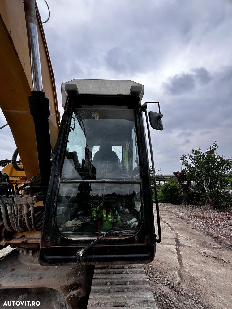 Caterpillar 323 D SA - 15