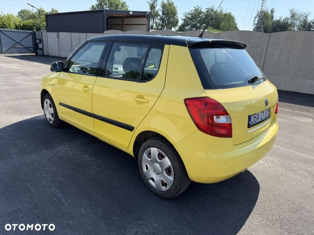 Skoda Fabia 1.4 16V Ambiente - 5