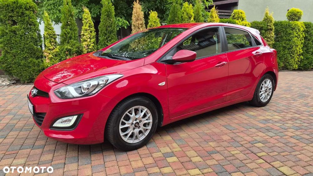Hyundai i30 1.4 Classic + - 4