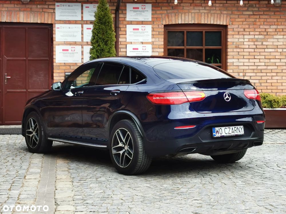 Mercedes-Benz GLC - 12