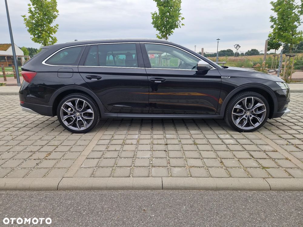 Skoda Octavia 2.0 TDI 4x4 DSG Scout - 6