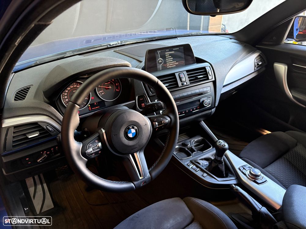 BMW 118 d Pack M - 15