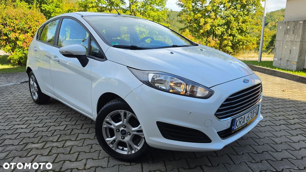 Ford Fiesta 1.25 Champions Edition - 24