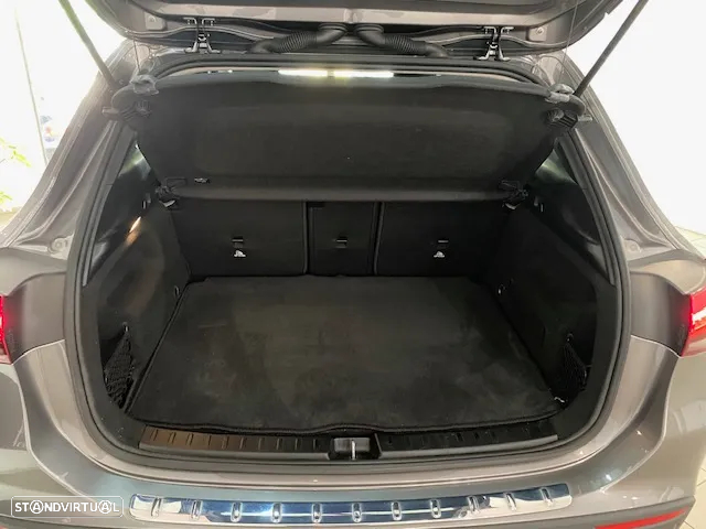 Mercedes-Benz GLA 180 d Style - 26