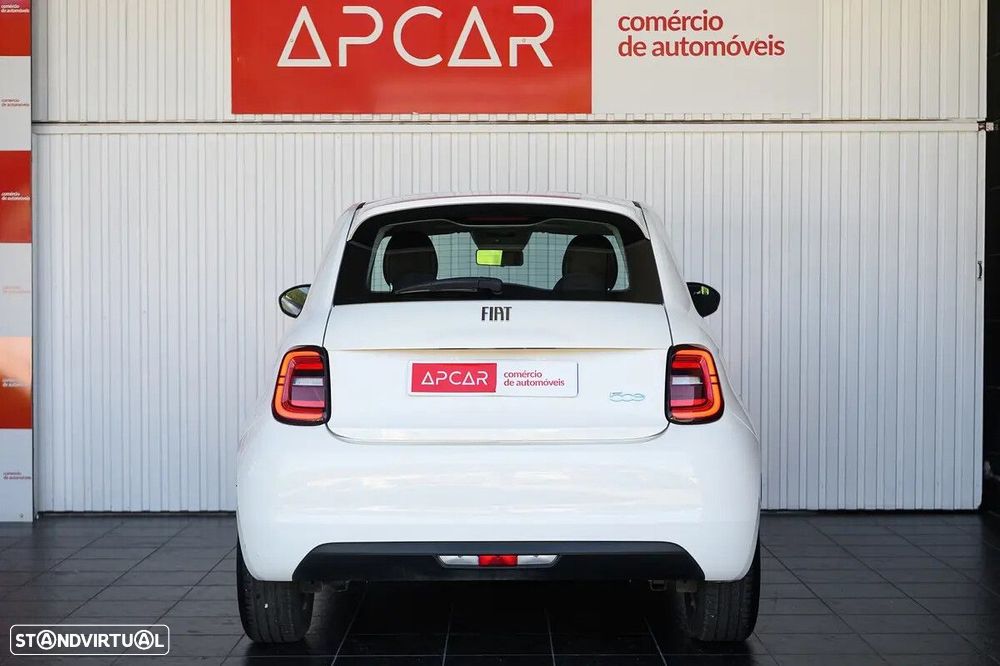 Fiat 500e Action - 4