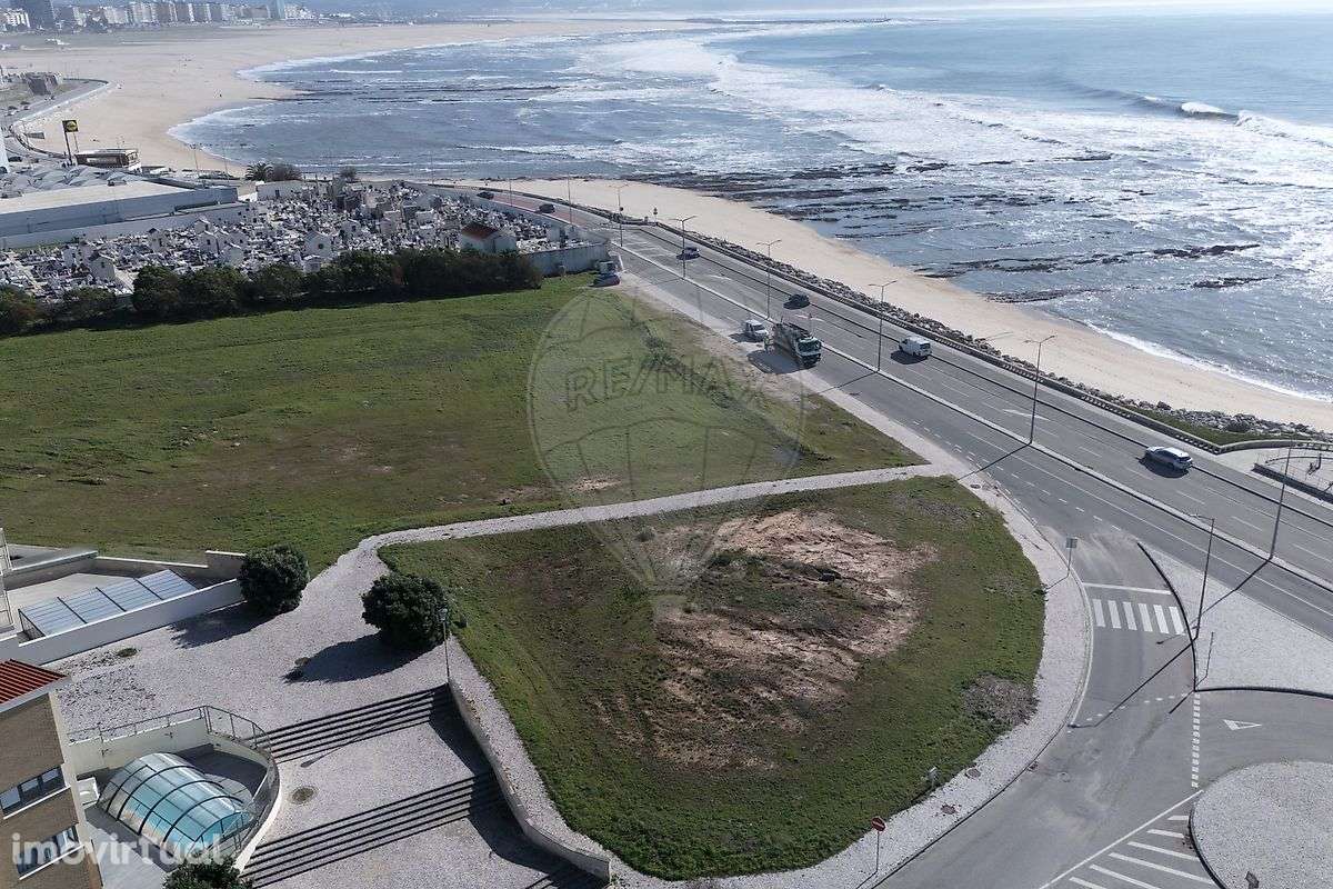 Terreno  para venda - Grande imagem: 2/25