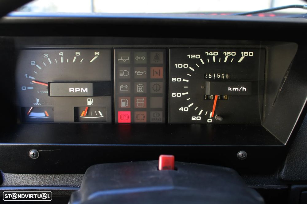 Land Rover Range Rover 2.5 TDi Classic - 34
