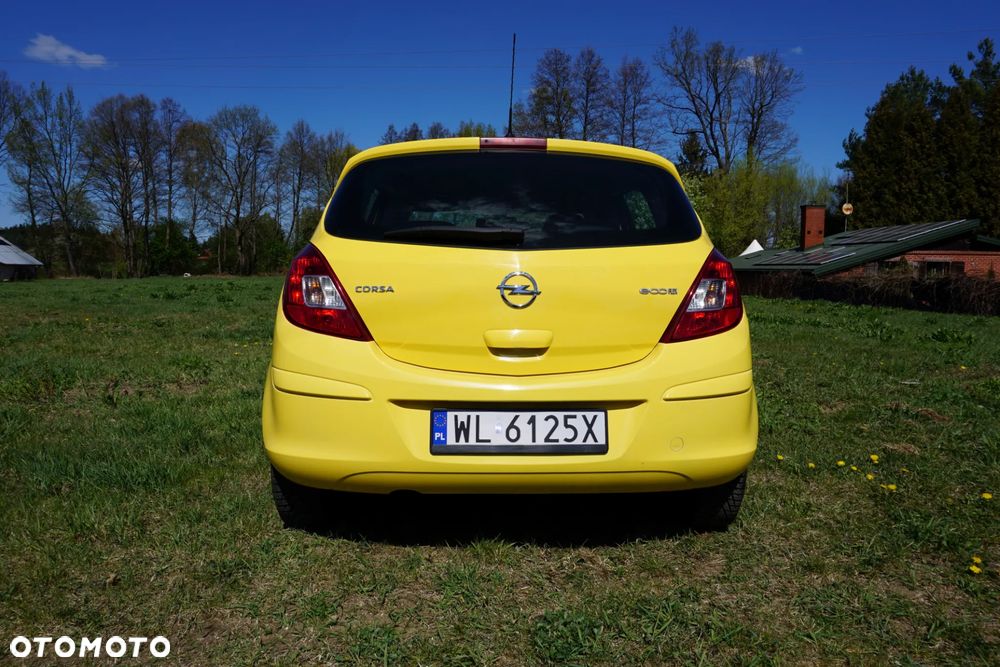 Opel Corsa - 8