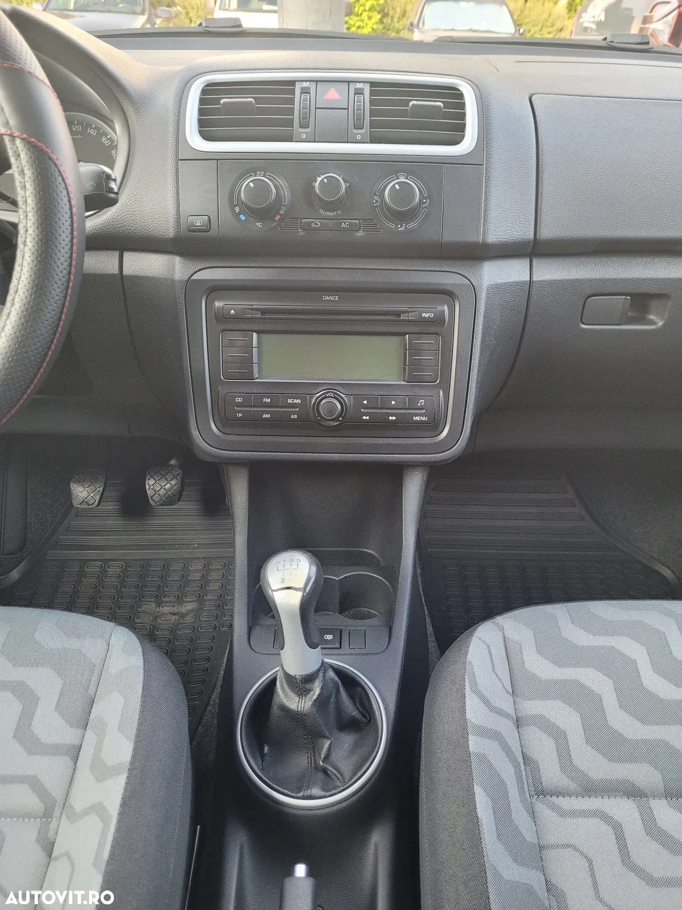 Skoda Fabia 1.2 HTP Elite - 8