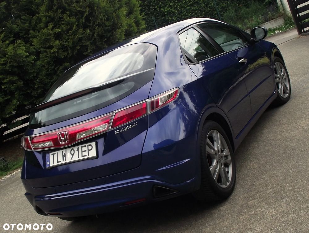 Honda Civic 1.8 Executive - 8