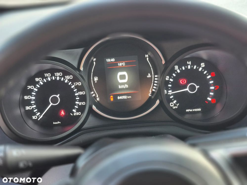 Fiat 500L 1.4 16V Easy - 17