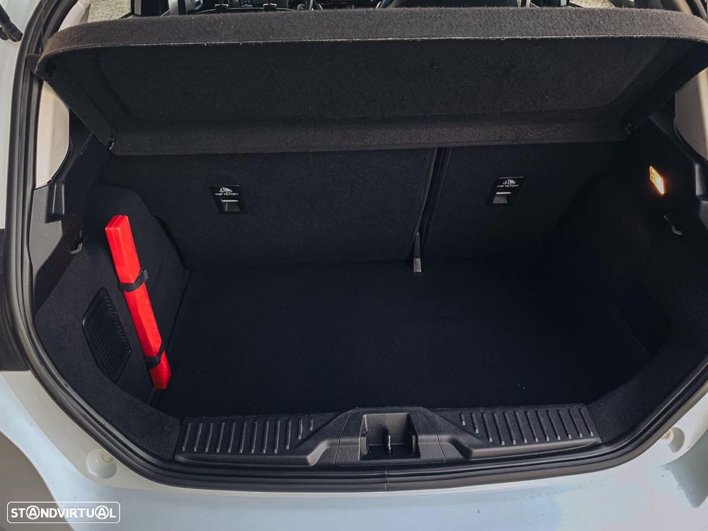 Ford Fiesta 1.1 Ti-VCT Titanium - 17