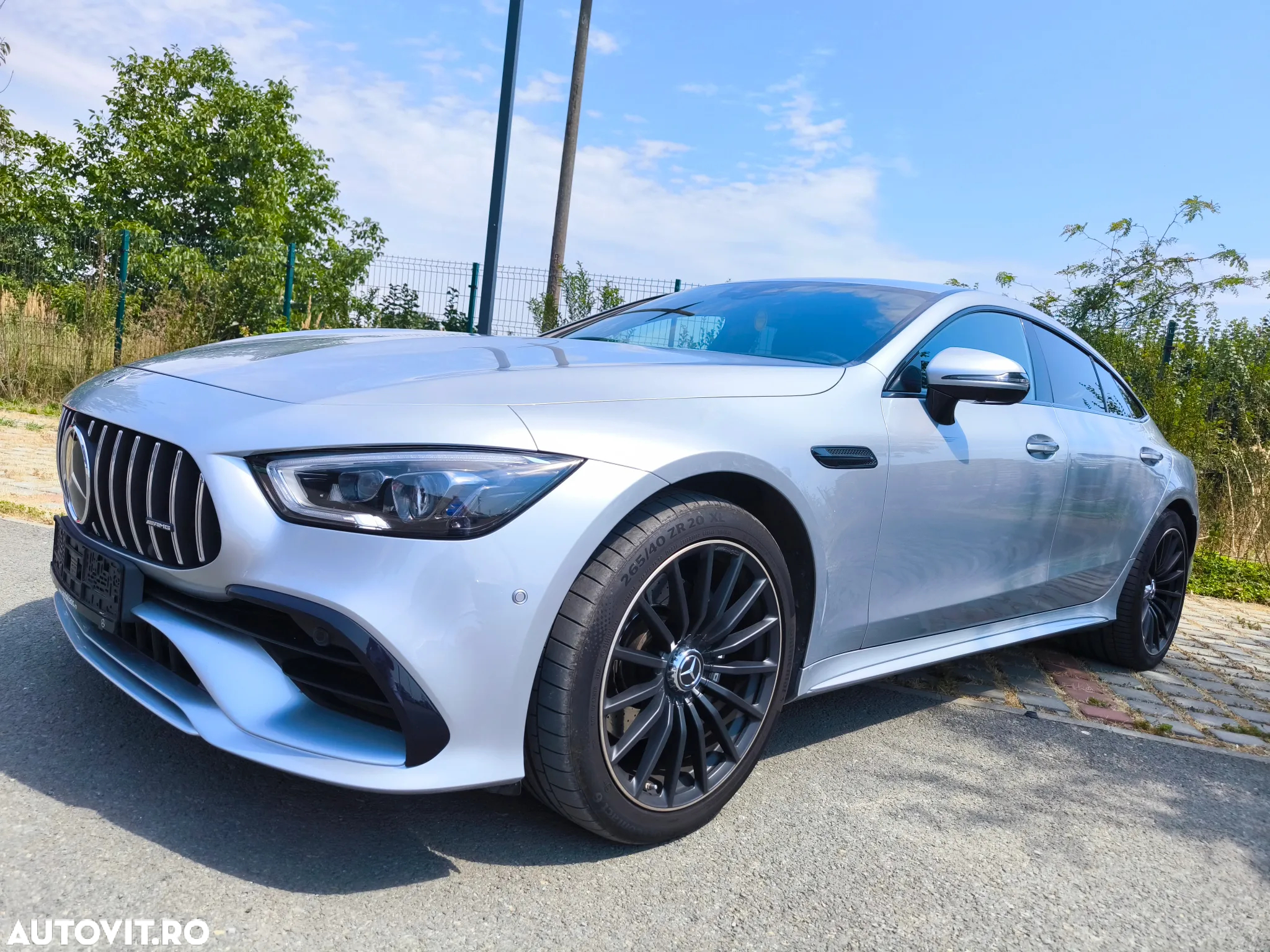 Mercedes-Benz AMG GT 53 4MATIC+ MHEV - 3
