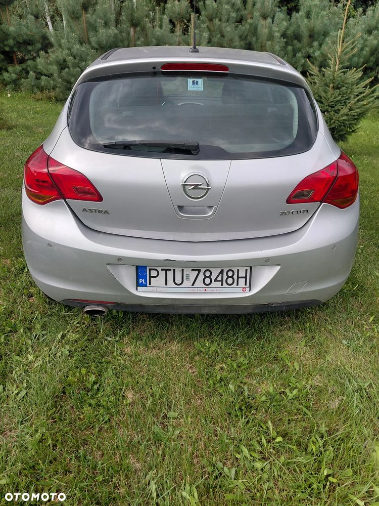 Opel Astra - 4