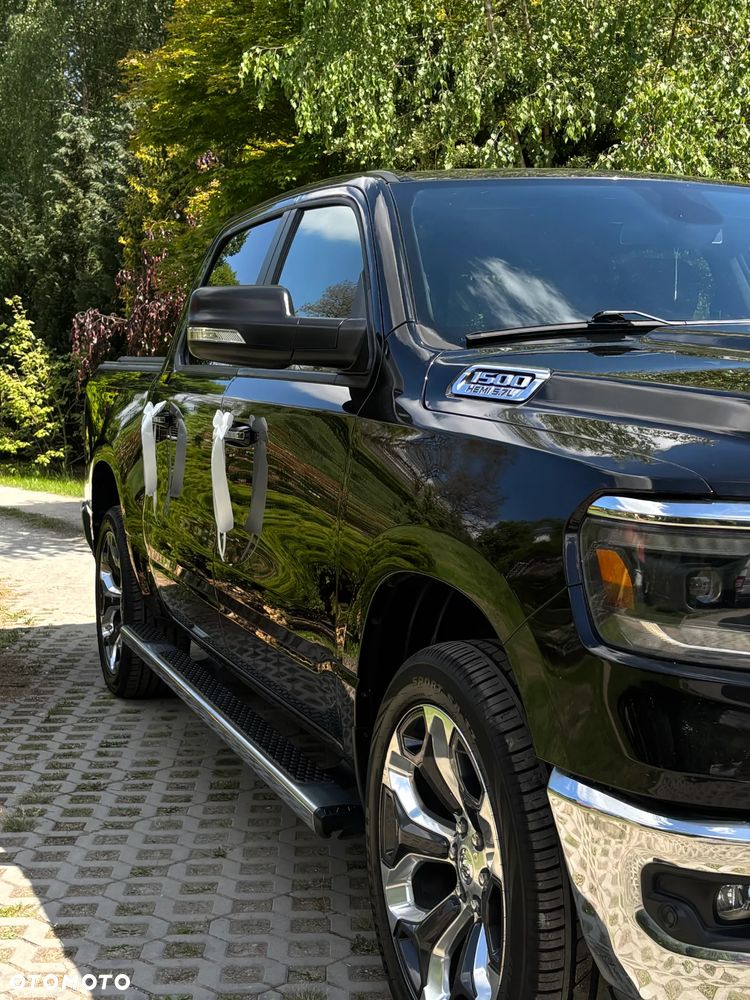 RAM 1500 Crew Cab Shortbed Bighorn - 4