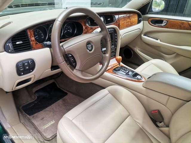 Jaguar XJ XJ6 3.0 - 5