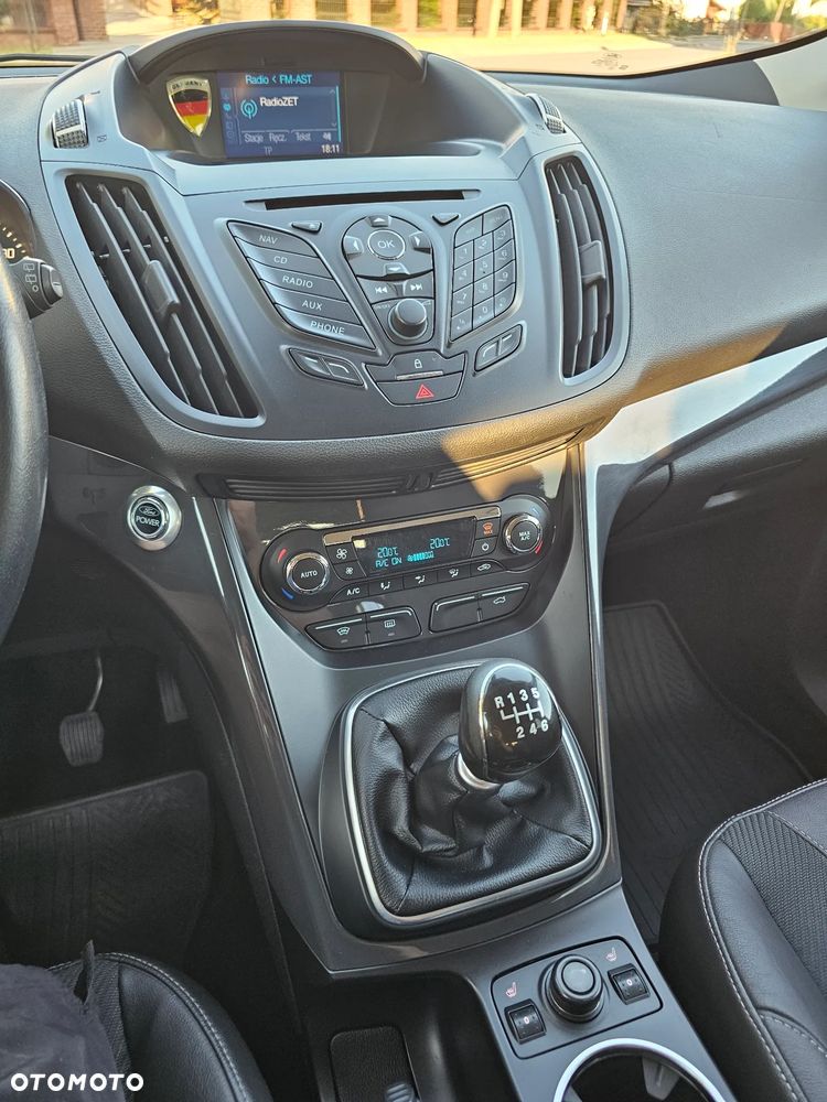 Ford Kuga - 15