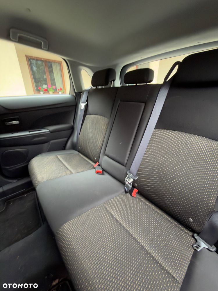 Mitsubishi ASX 1.6 Invite Navi - 26