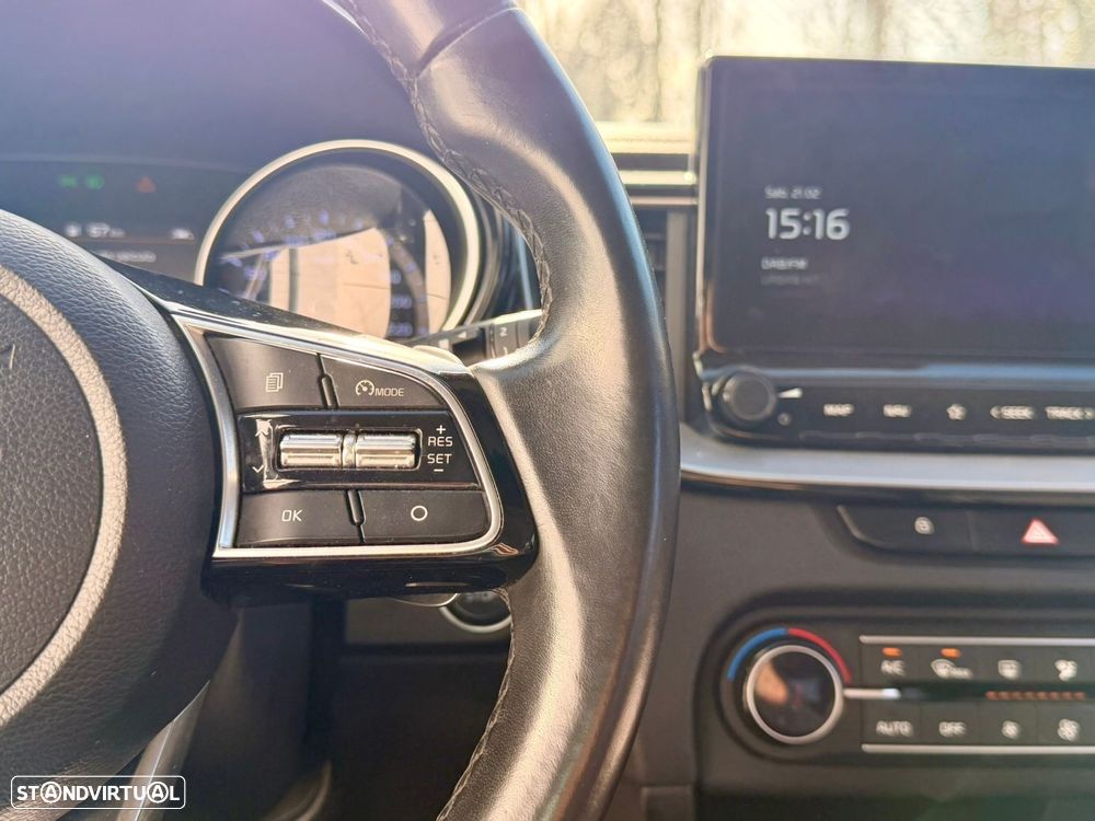 Kia XCeed - 22