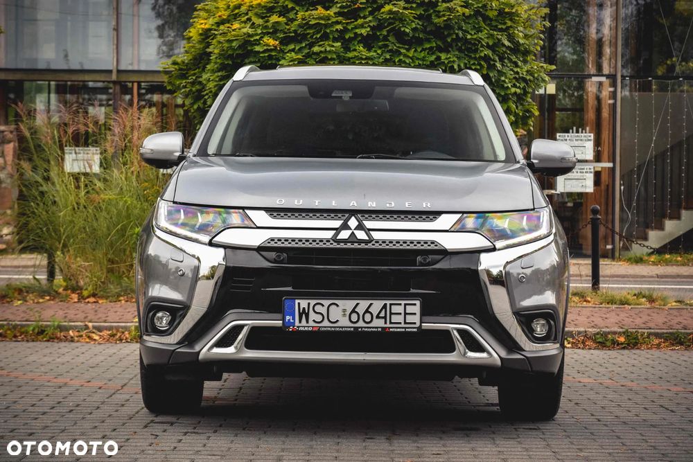 Mitsubishi Outlander 2020 photo 3
