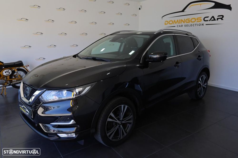Nissan Qashqai 1.5 dCi N-Connecta Led - 2