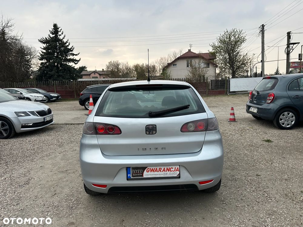Seat Ibiza 1.4 16V Reference - 8